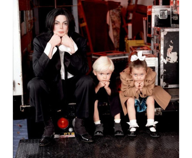 Flashback: Майкл Джексон с детьми Пэрис и Принсем