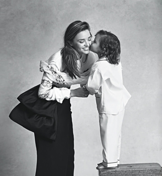 Миранда Керр с сыном Флинном в съмке для Vogue Australia