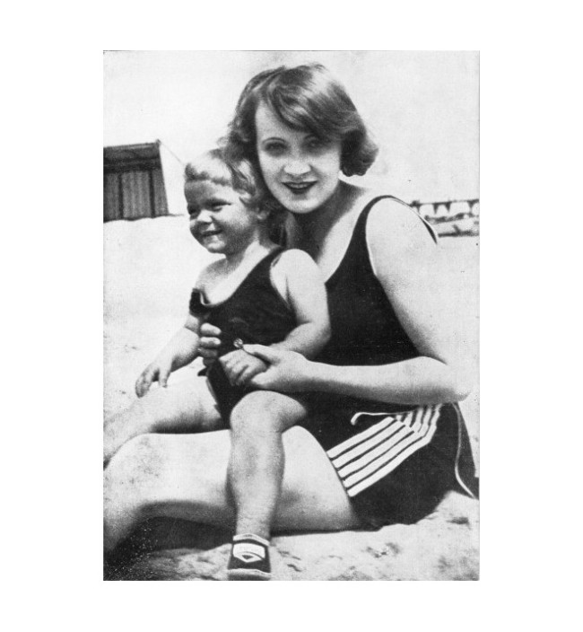 Flashback: Марлен Дитрих с дочерью Марией, 1927
