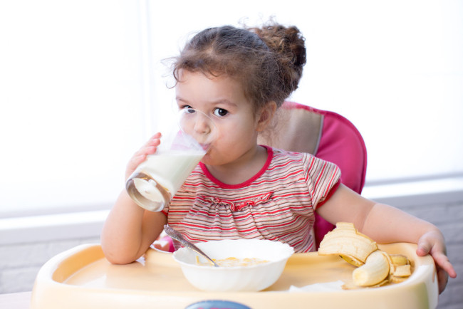 Азбука здоровья: питание детей от года до трех лет