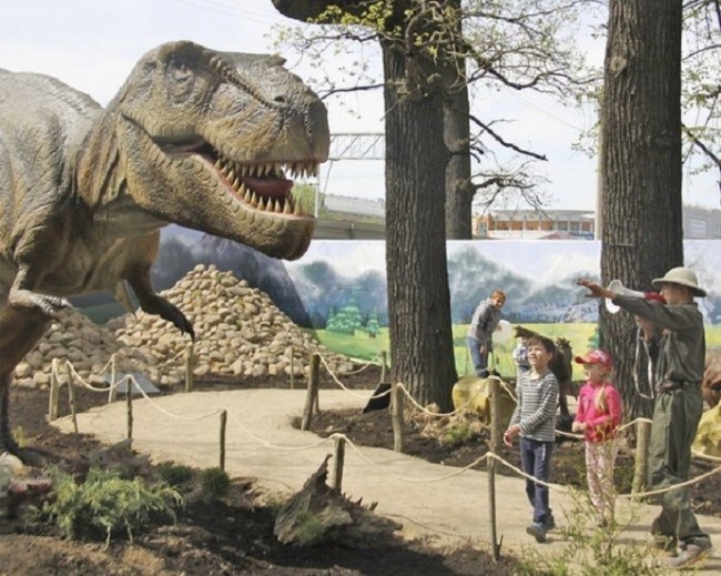 Событие дня: выставка динозавров в парке «Тайны мира»