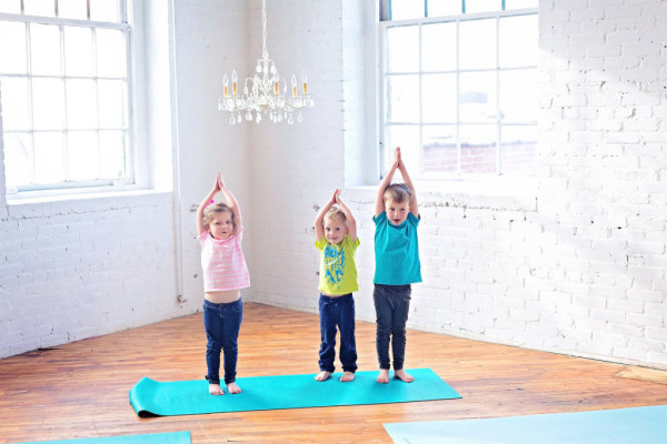Студия йоги Точка Y на Патриарших запускает детские классы и pop-up занятия за пределами студии