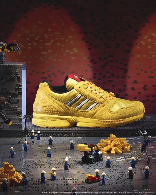 adidas Originals и LEGO Group представили коллекцию ZX 8000 ‘Bricks’