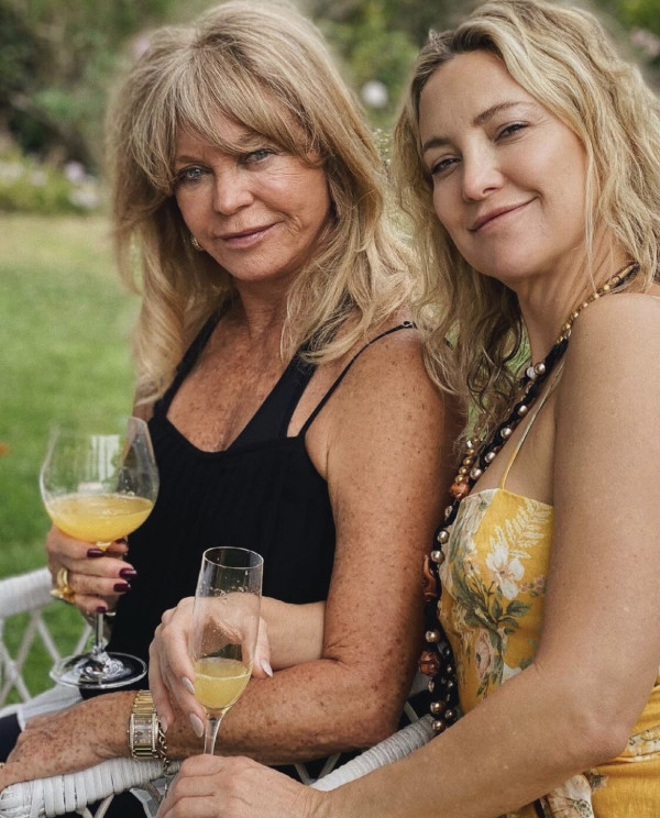 Like mother like daughter: бьюти-секреты Кейт Хадсон и ее мамы Голди Хоун