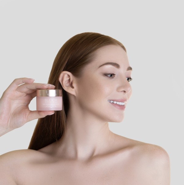 Новый регенерирующий крем для лица с антиоксидантами от бренда BLOOR